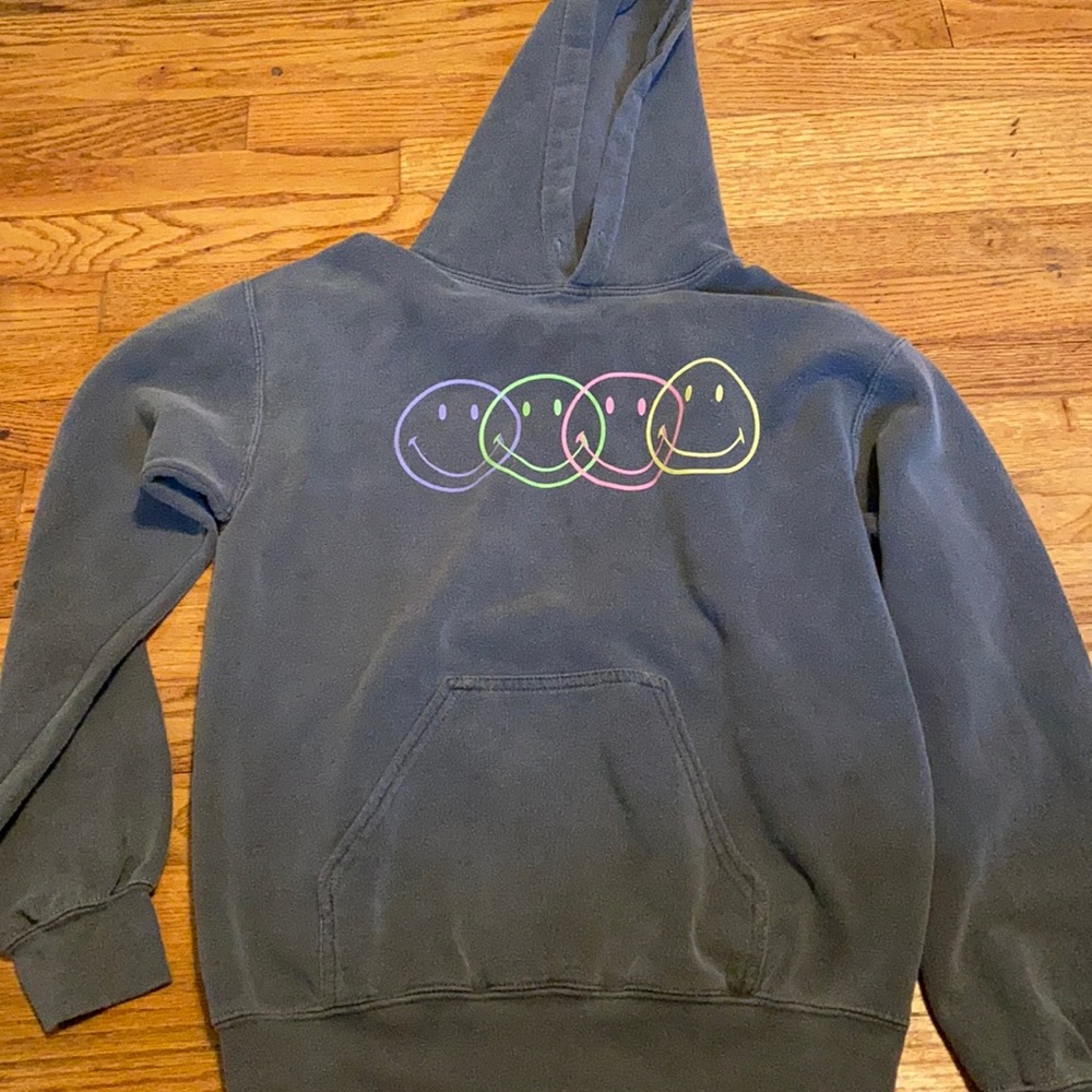 Women’s sweatshirt